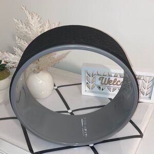 FORVIT Yoga Wheel in Black and Gray 12” (Just didn’t use)